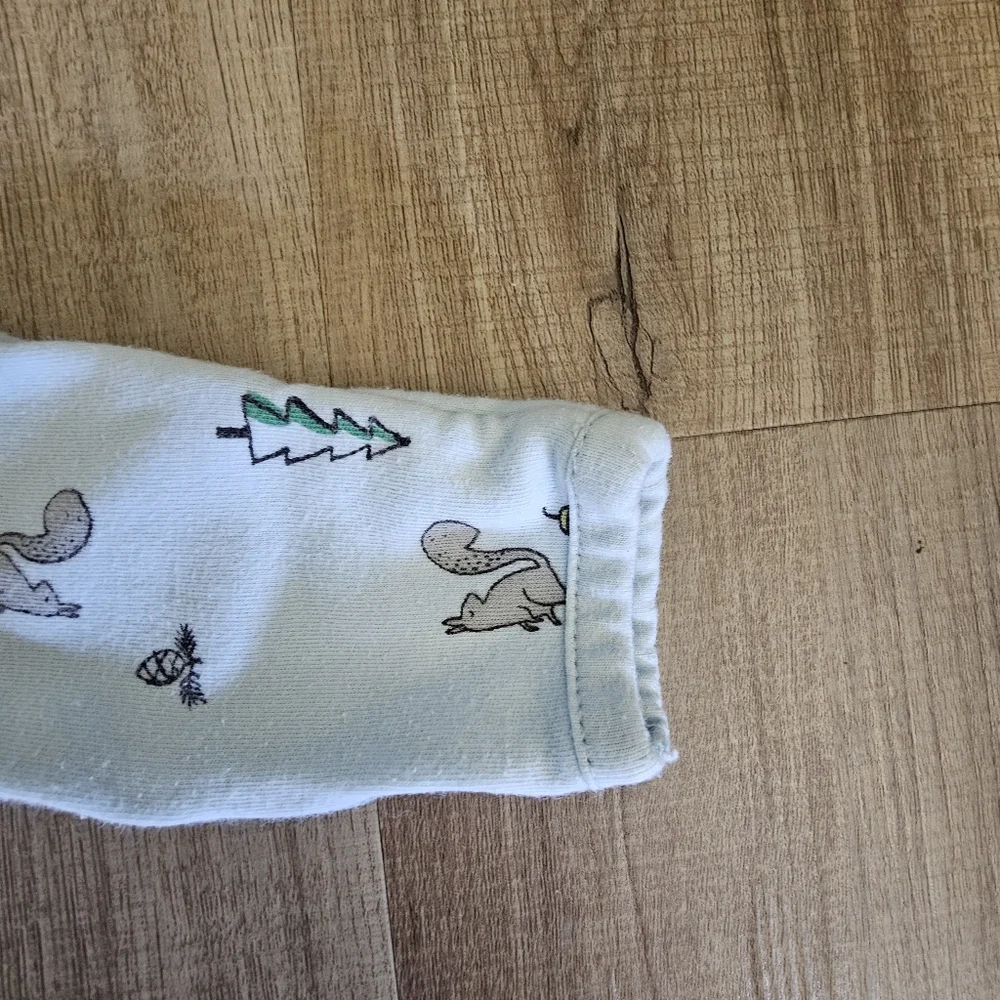 Hanna Andersson sleeper footed 0-3 Mo Organic Cotton blue squirrels trees‎